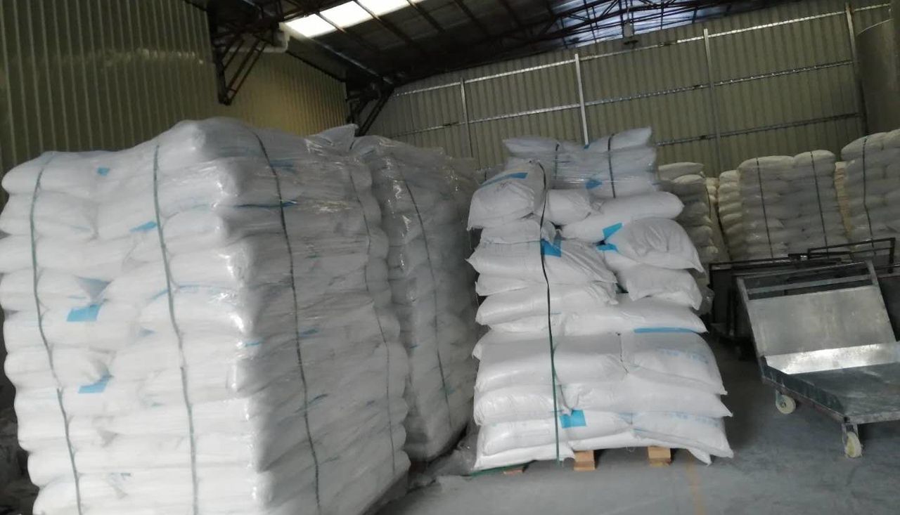 Raw material warehouse
